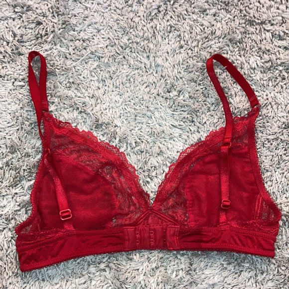 Ruby red floral bralet - Picture 4 of 5